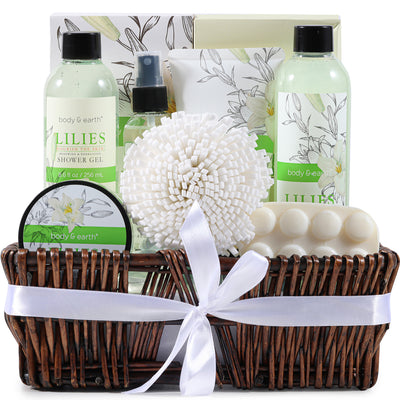 Body & Earth 9-Piece Lily Gift Set 